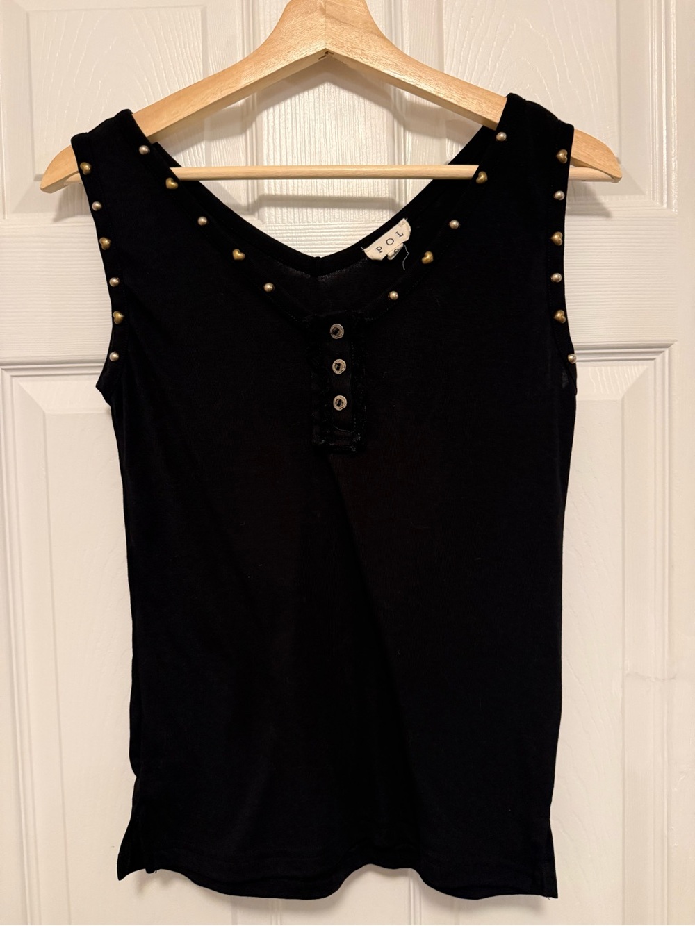 Like New POL V-Neck Side Slits Tank Top with Studs